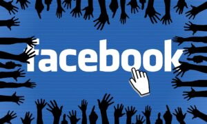 Denunciando um grupo do Facebook com conteúdo impróprio