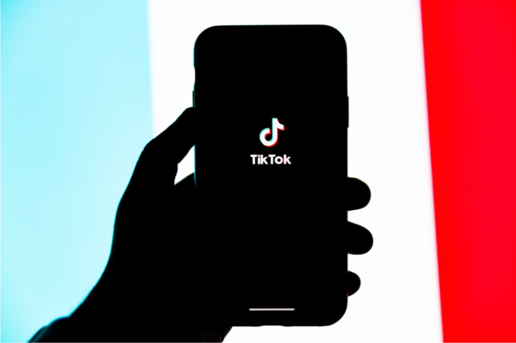 Use música popular como pano de fundo para o conteúdo do TikTok